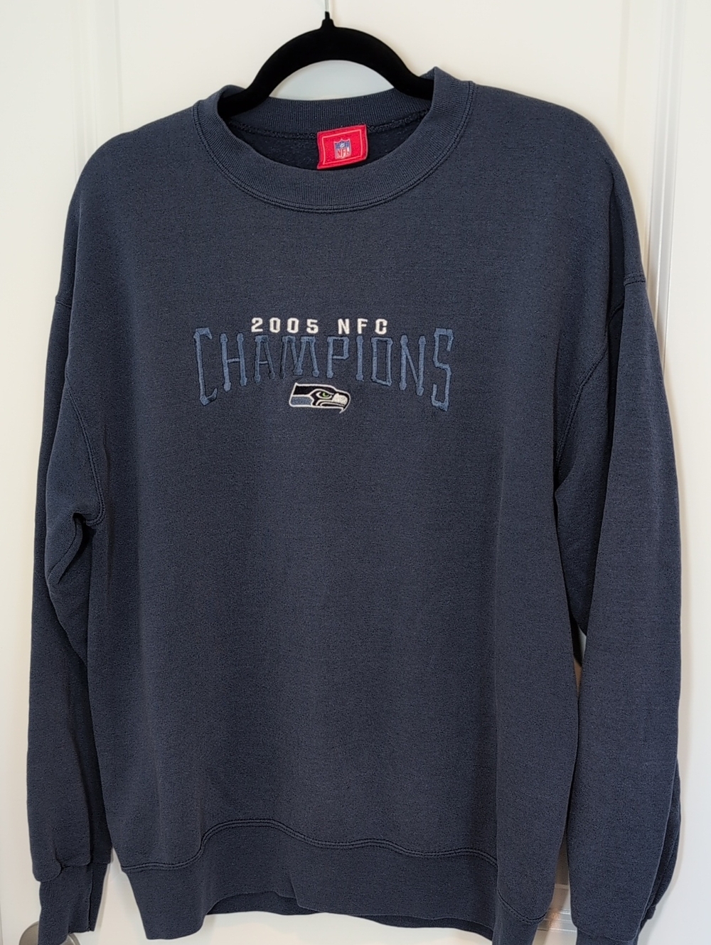 2005 NFL Navy Crewneck Sweatshirt with Embroidered Seahawks Logo